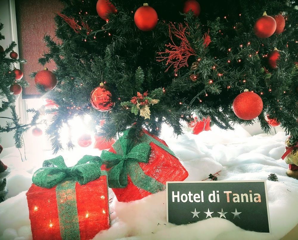 Hotel Di Tania Oraiókastron Exteriér fotografie